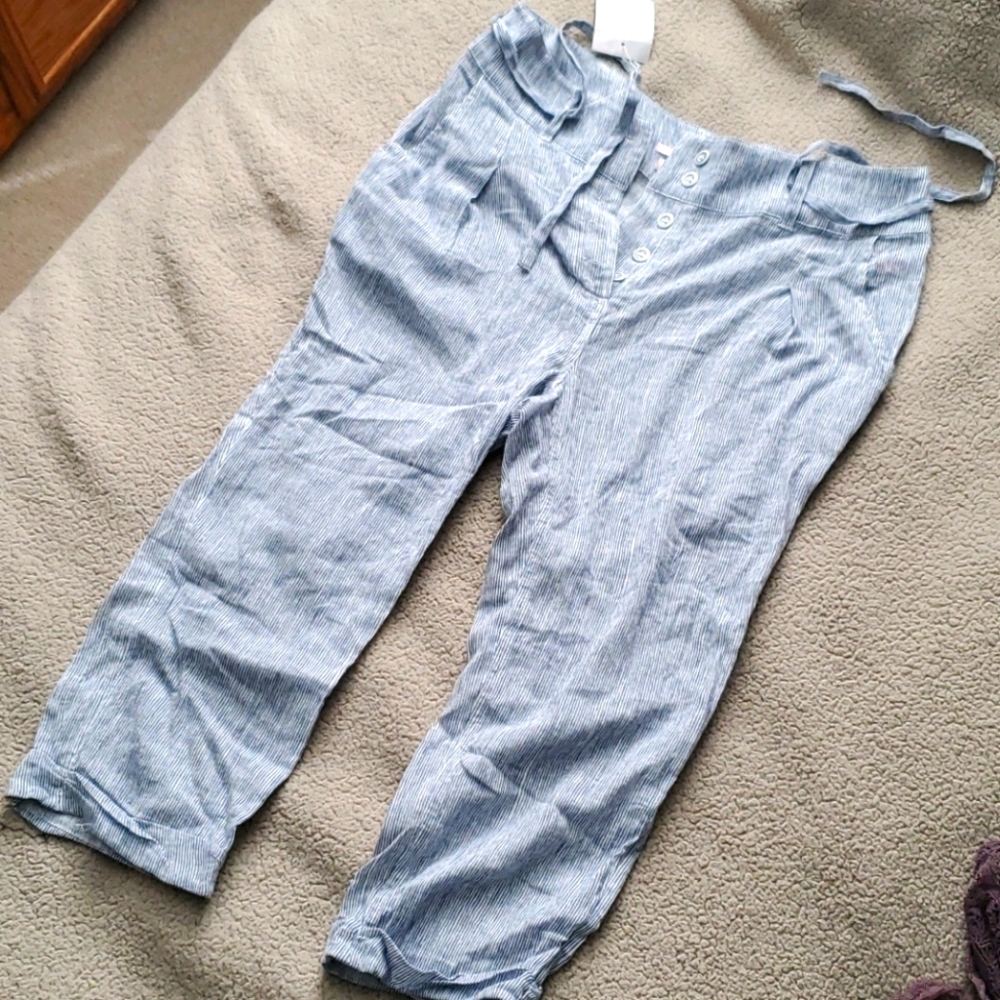 NWOT Beach Capris